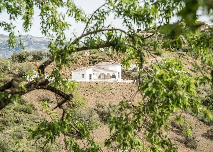 Aslaurey Villa *